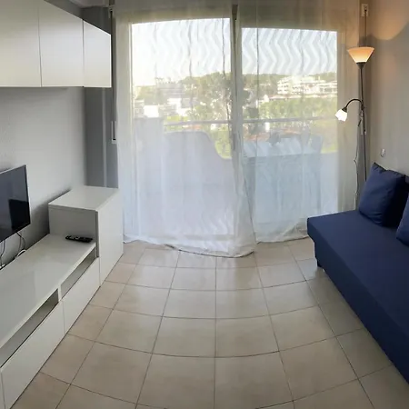 Apartment 47